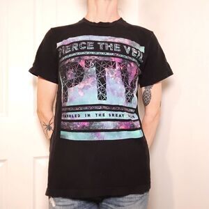 Pierce the Veil Band Tee Size Small Black
